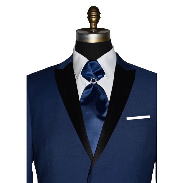 NEW BLUE PEAK LAPEL TUXEDO ENSEMBLE