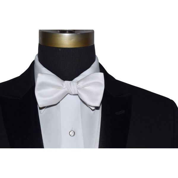 WHITE BOWTIE, PRE-TIED