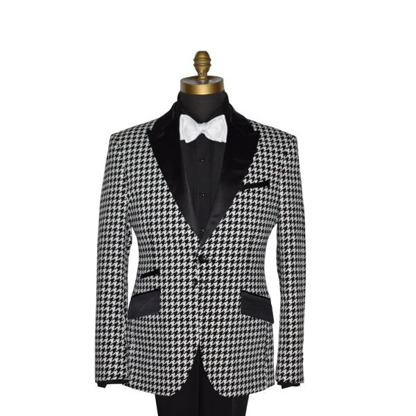 Black with White Check Tuxedo Ensamble