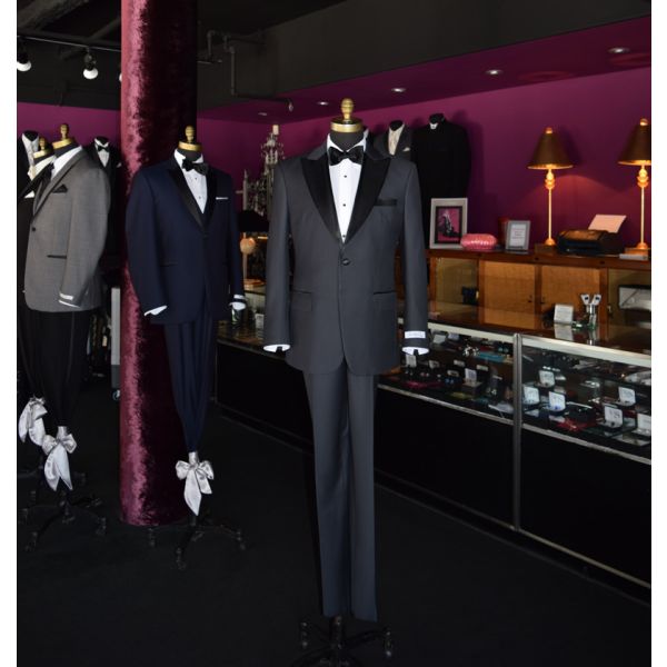CHARCOAL PEAK LAPEL TUXEDO ENSEMBLE