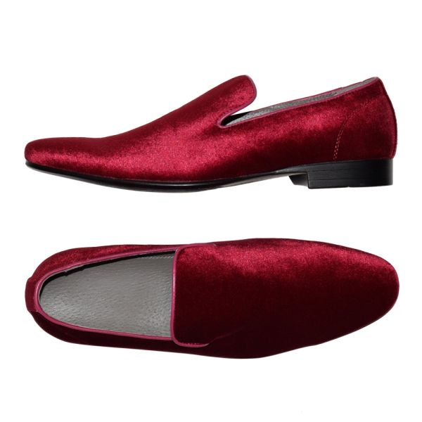 BURGUNDY MAROON VELVET SLIP-ON PUMPS